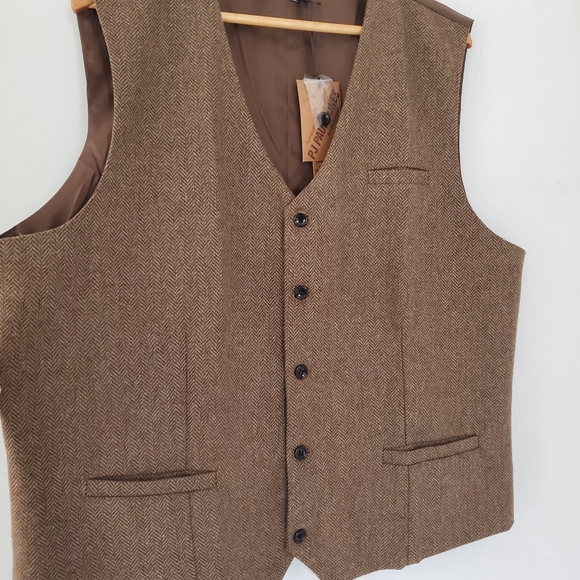 PJ Paul Jones NWT XL Brown Tan Herringbone Button Up Suit Vest Wool Blend NEW! - Picture 1 of 10